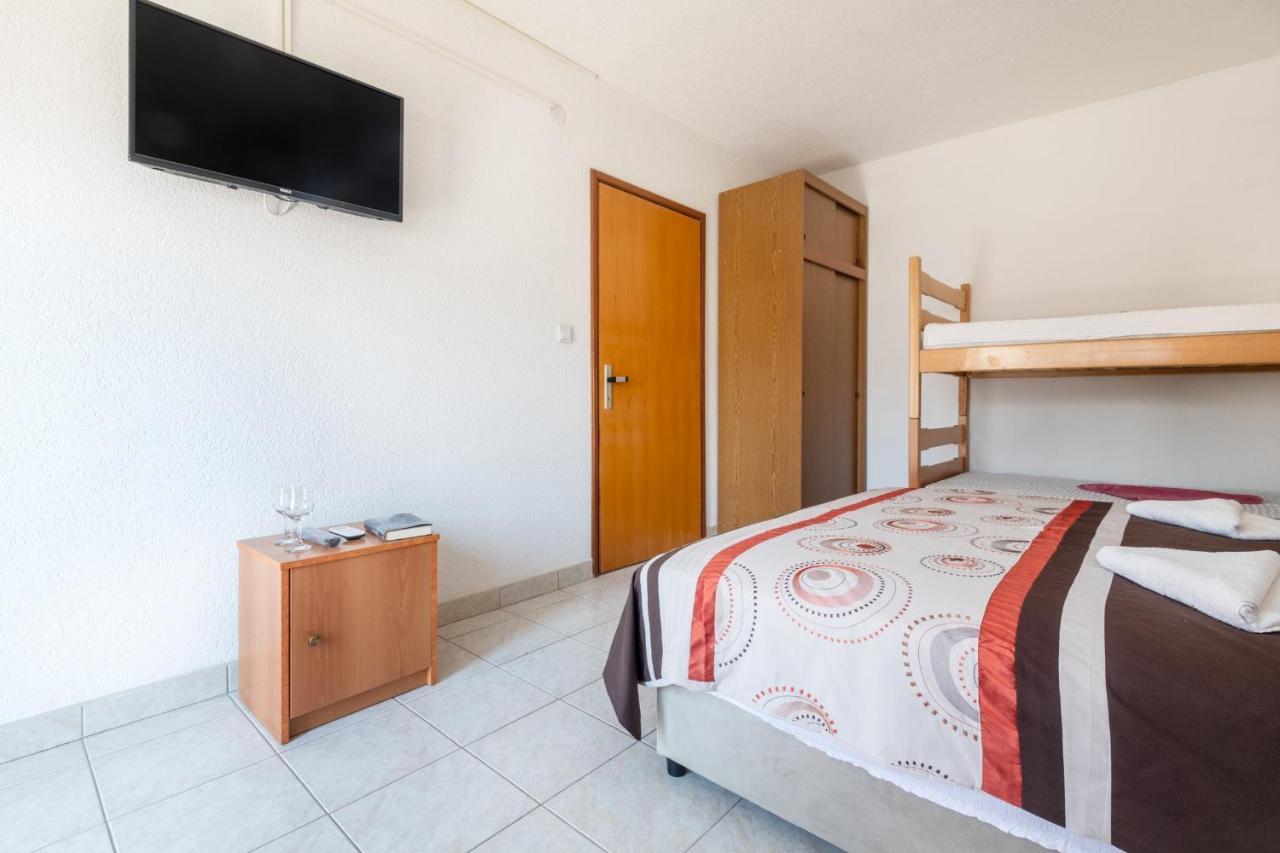 Apartments Mira Neum Extérieur photo