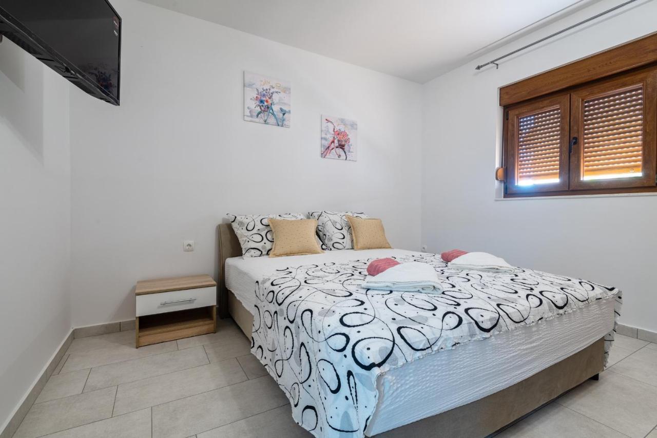 Apartments Mira Neum Extérieur photo