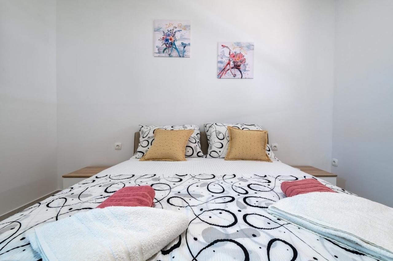Apartments Mira Neum Extérieur photo