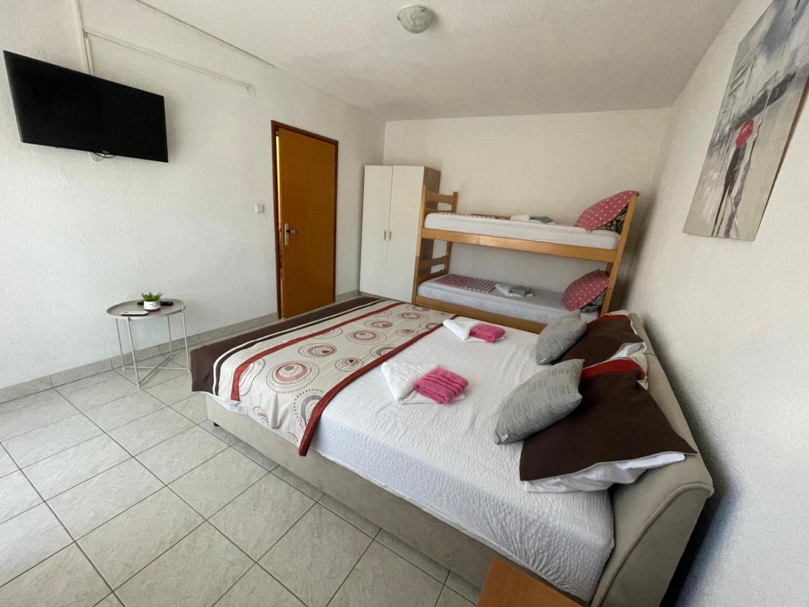 Apartments Mira Neum Extérieur photo
